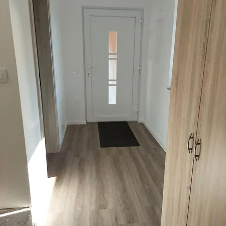House Petra Počitniška hiša *